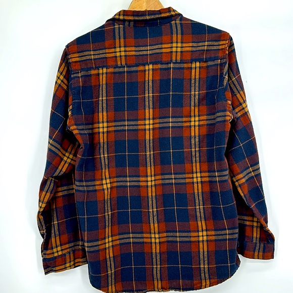 Plaid Button Down Long Sleeve Shirt - Picture 4 of 8